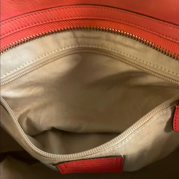 Coach REHAB Coral Handbag in need of love - Picture 16 of 16